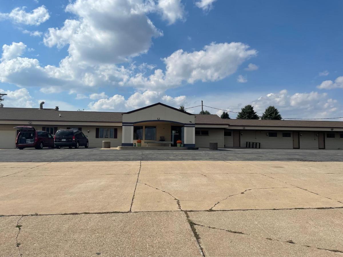 Amerivu Inn Harvest Estates New Hampton 외부 사진