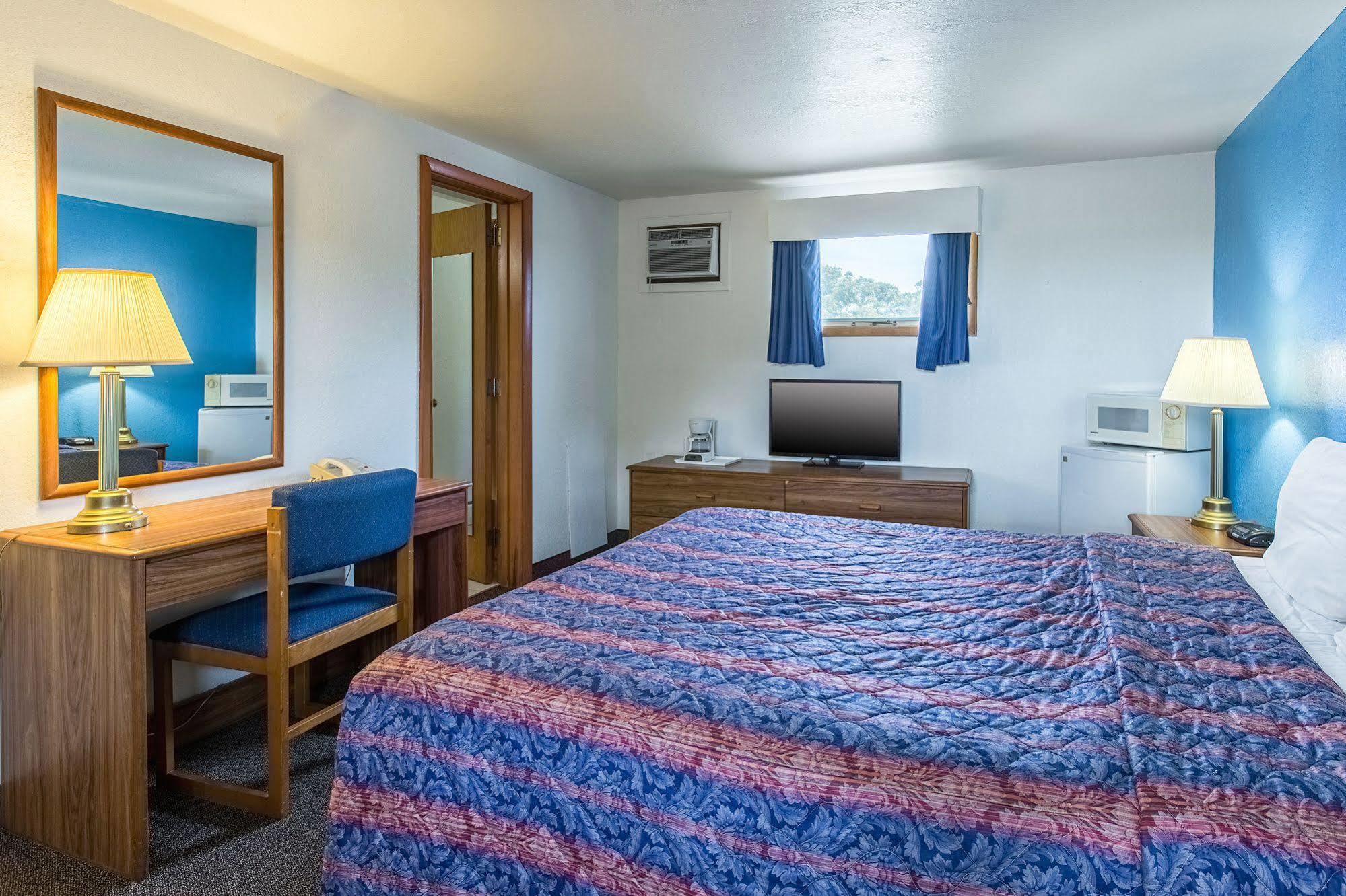 Amerivu Inn Harvest Estates New Hampton 외부 사진