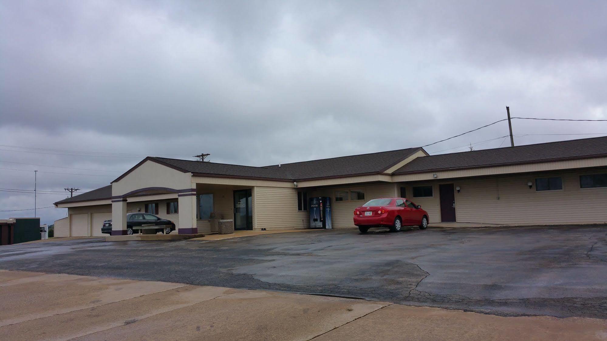 Amerivu Inn Harvest Estates New Hampton 외부 사진